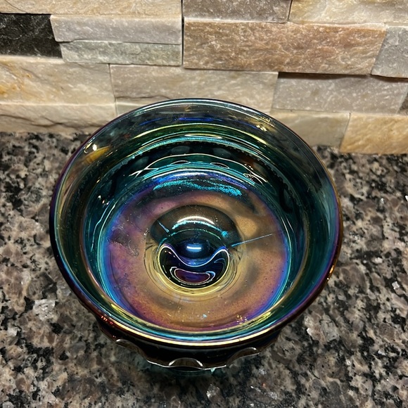 Carnival glass with irradessance of gold - Picture 2 of 5